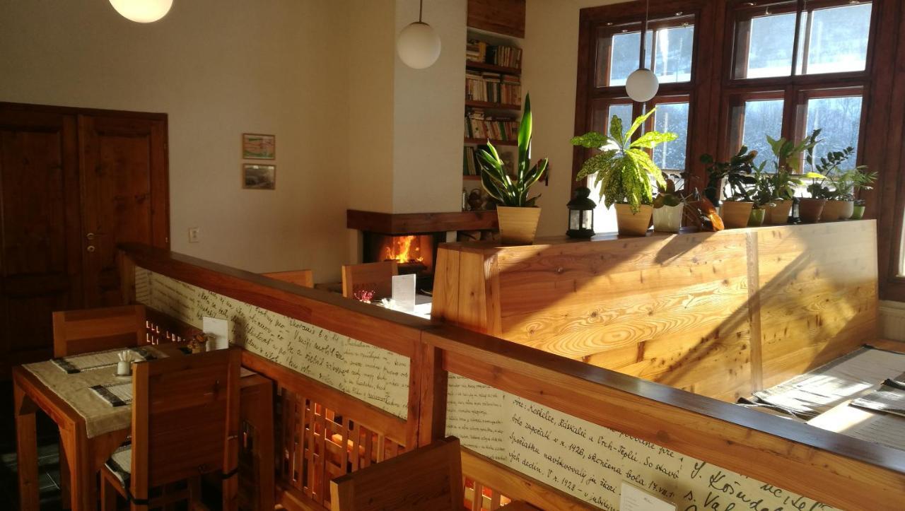 Považská Bystrica Penzion Manin מראה חיצוני תמונה